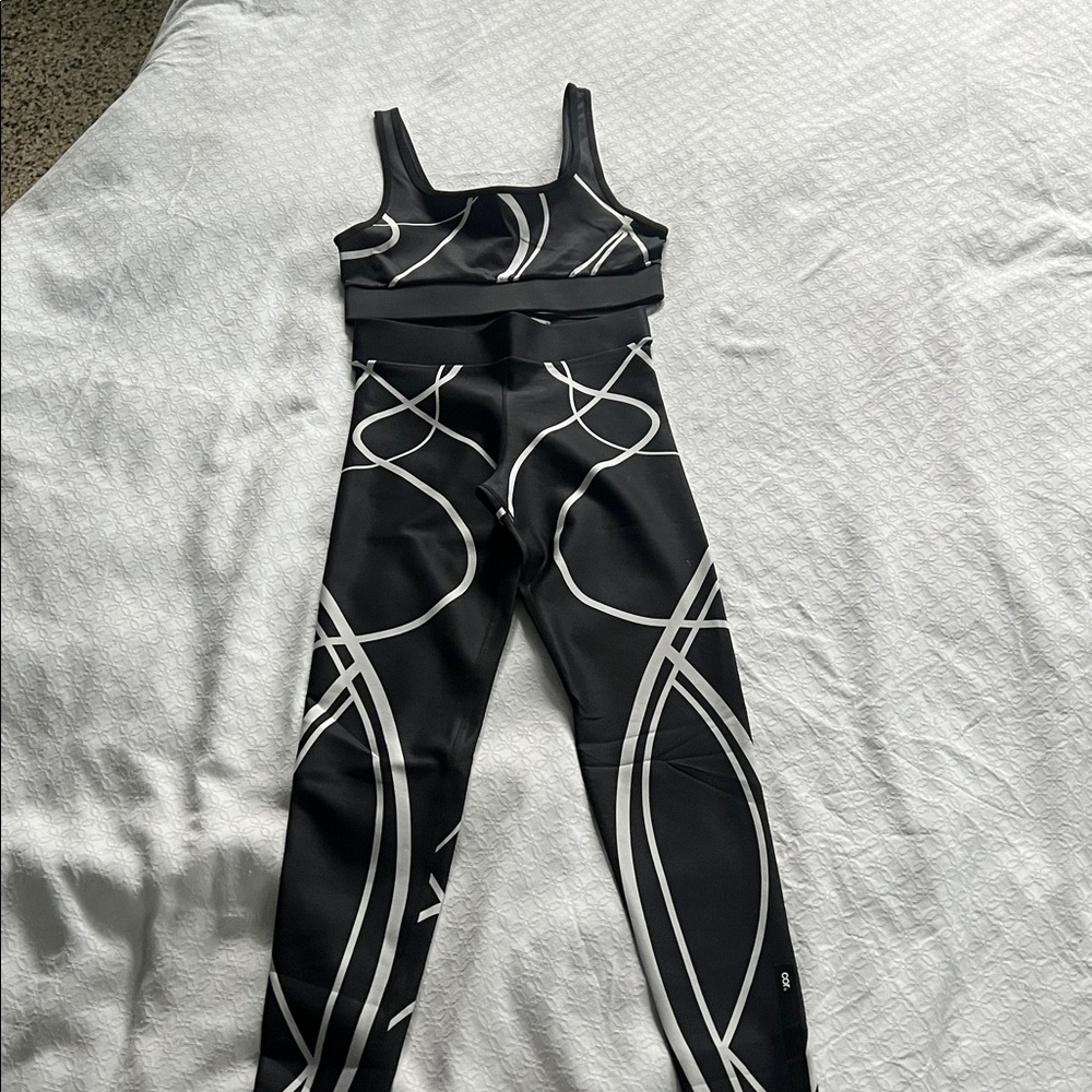 Ultracor Cor Black and White Leggings set